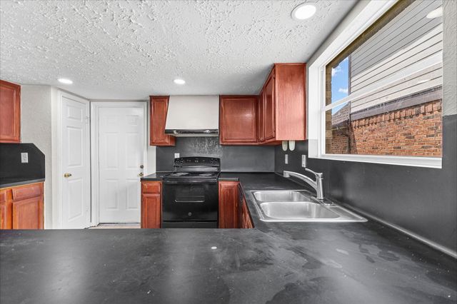 16723 Quail Meadow Drive, Houston, TX 77489