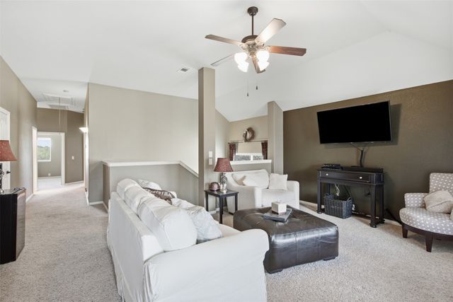 305 Mossy Oak Trail, Fort Worth, TX 76131