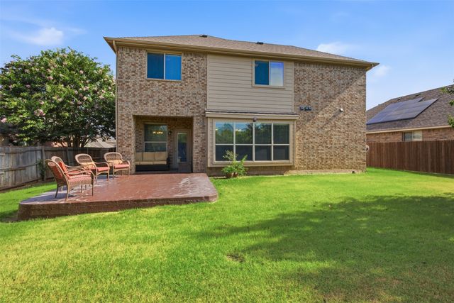 305 Mossy Oak Trail, Fort Worth, TX 76131