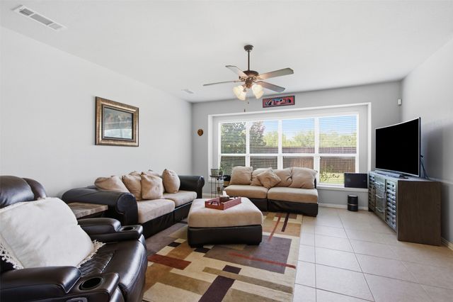 305 Mossy Oak Trail, Fort Worth, TX 76131