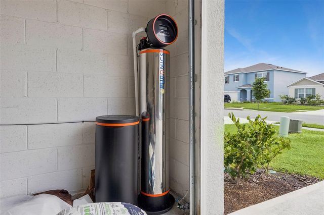 1048 BROOKLET DRIVE, Davenport, FL 33837