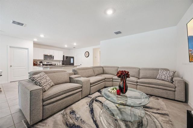 1048 BROOKLET DRIVE, Davenport, FL 33837