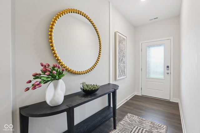 6289 Flag Stop Drive, Whitestown, IN 46075