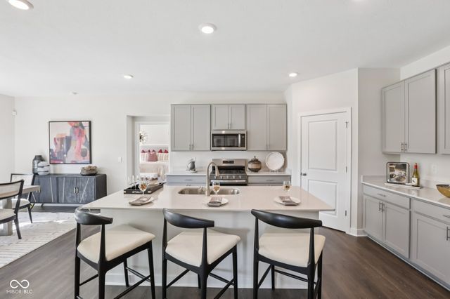 6289 Flag Stop Drive, Whitestown, IN 46075