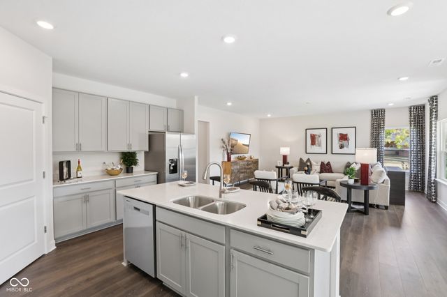 6289 Flag Stop Drive, Whitestown, IN 46075