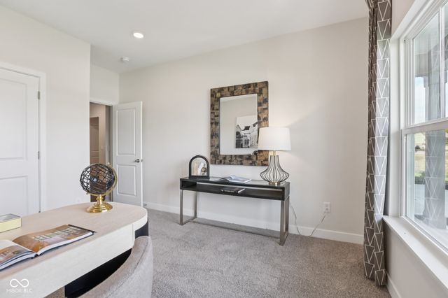 6289 Flag Stop Drive, Whitestown, IN 46075