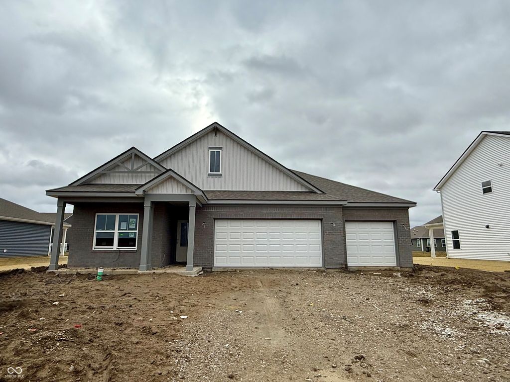 6289 Flag Stop Drive, Whitestown, IN 46075