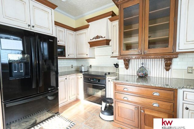 708 N Kansas Street, Superior, NE 68978