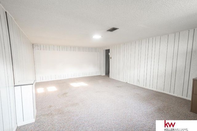 708 N Kansas Street, Superior, NE 68978