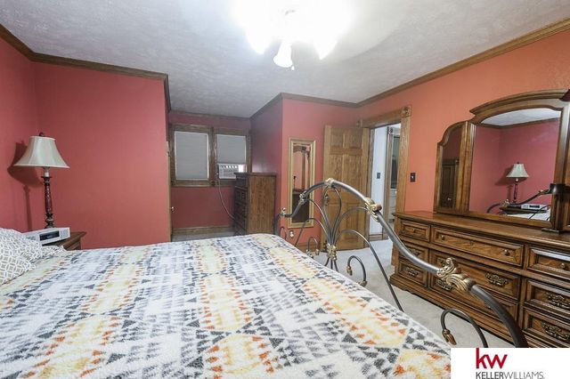 708 N Kansas Street, Superior, NE 68978