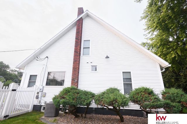 708 N Kansas Street, Superior, NE 68978