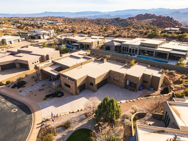 2205 W RESERVE CIR, St. George, UT 84770