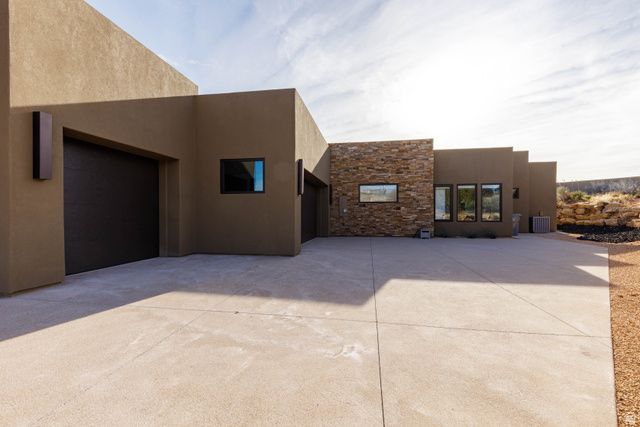 2205 W RESERVE CIR, St. George, UT 84770