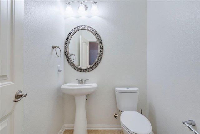 19013 Calming Stream CV, Pflugerville, TX 78660