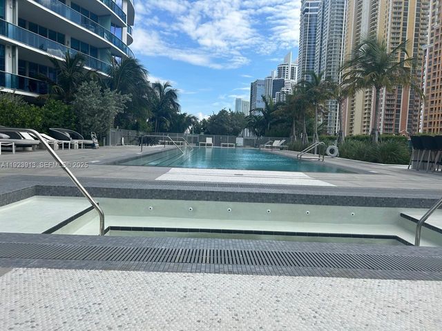 17550 Collins Avenue 1204, Sunny Isles Beach, FL 33160
