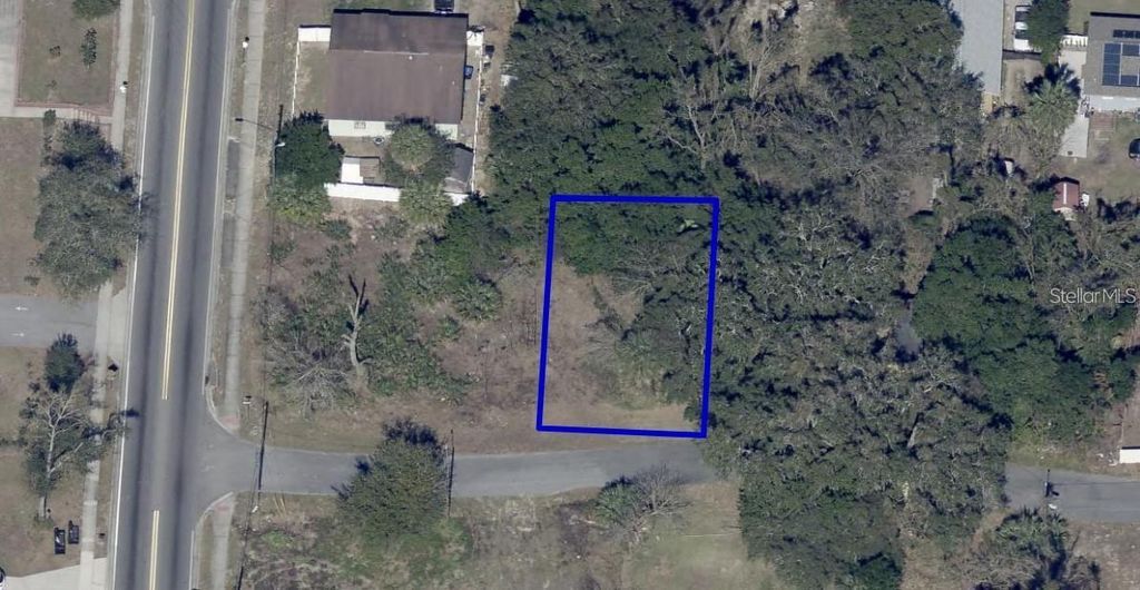 111 E SHORT STREET, Apopka, FL 32703