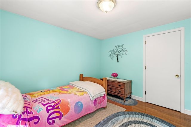 15 Barnes Circle, Salem, MA 01970