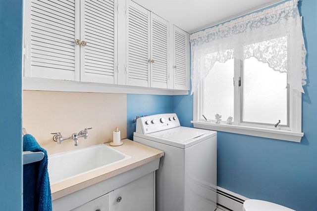 15 Barnes Circle, Salem, MA 01970