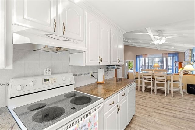 15 Barnes Circle, Salem, MA 01970