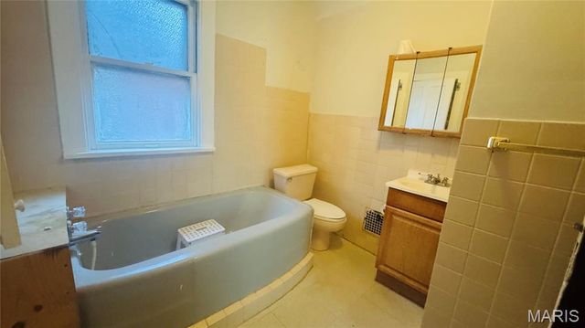 3923 Gravois Avenue, St Louis, MO 63116