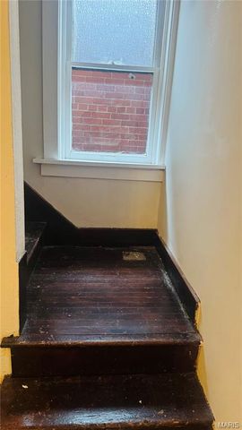 3923 Gravois Avenue, St Louis, MO 63116