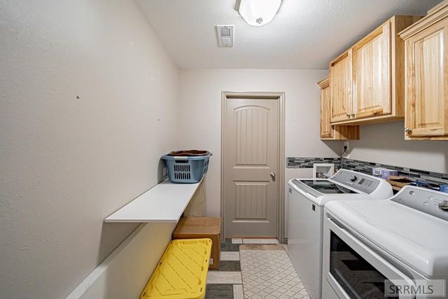 2221 Frontier Drive, Idaho Falls, ID 83406