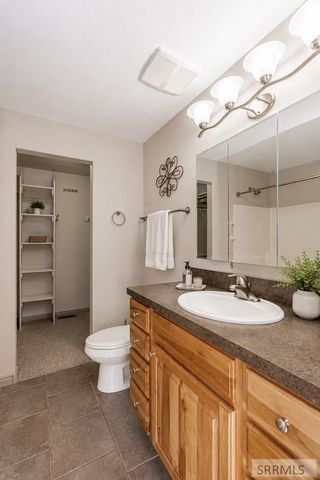 2221 Frontier Drive, Idaho Falls, ID 83406