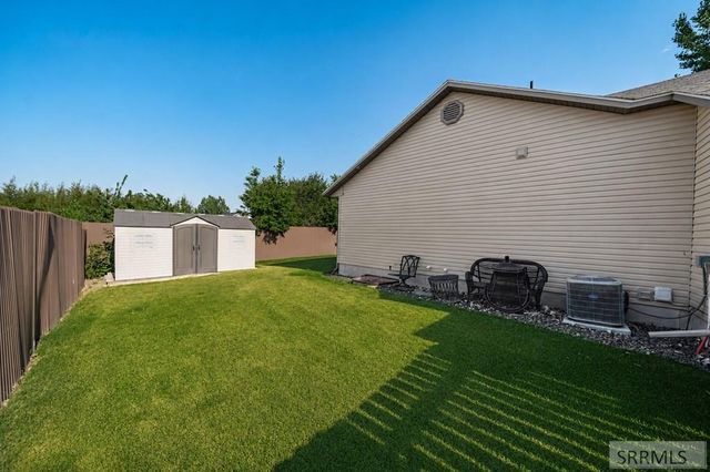 2221 Frontier Drive, Idaho Falls, ID 83406