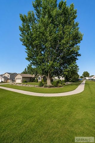 2221 Frontier Drive, Idaho Falls, ID 83406