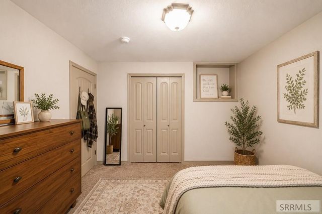 2221 Frontier Drive, Idaho Falls, ID 83406