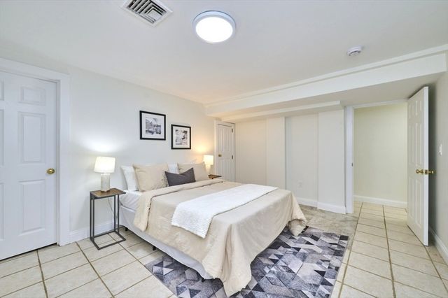 363 Cardinal Medeiros Ave 363, Cambridge, MA 02141
