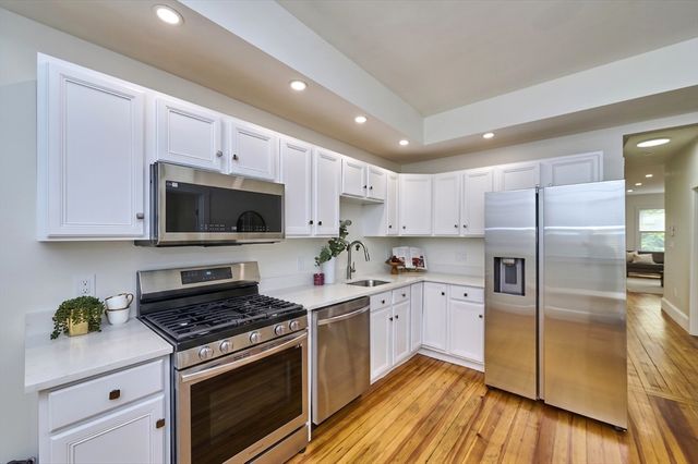 363 Cardinal Medeiros Ave 363, Cambridge, MA 02141