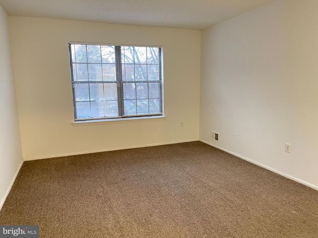 17 JOYNER CT, Lawrenceville, NJ 08648