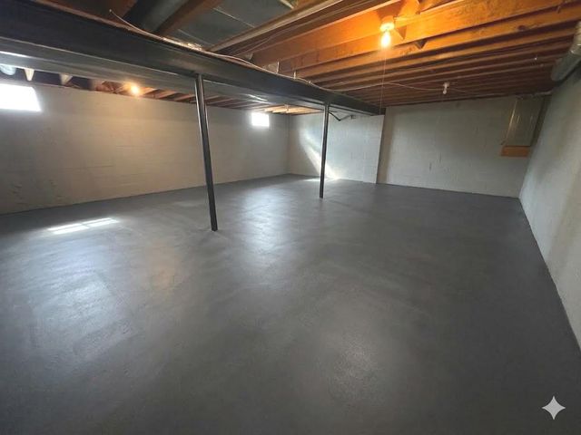 8 FRAMINGHAM RD, Edgewater Park Twp, NJ 08010
