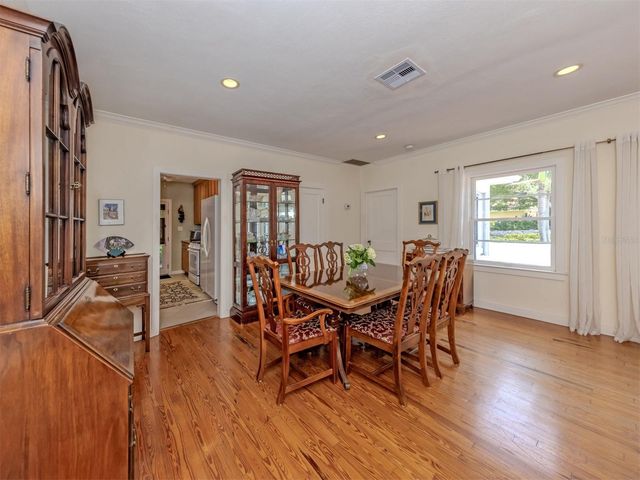 628 GRANADA AVENUE, Venice, FL 34285