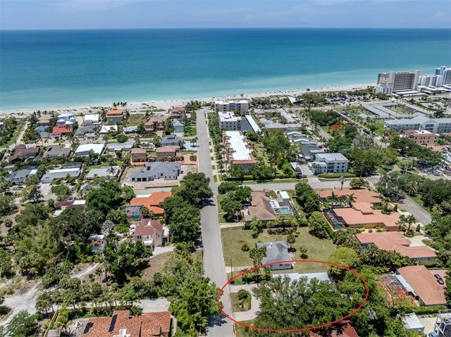 628 GRANADA AVENUE, Venice, FL 34285