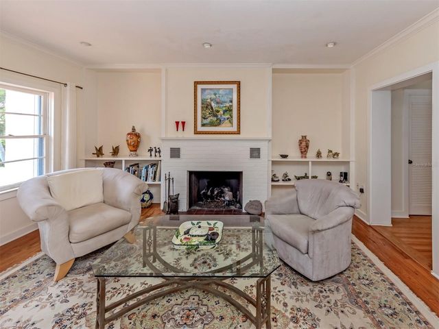 628 GRANADA AVENUE, Venice, FL 34285