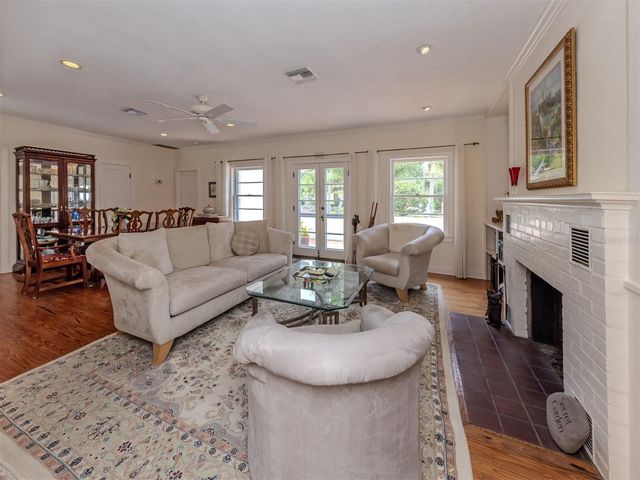 628 GRANADA AVENUE, Venice, FL 34285