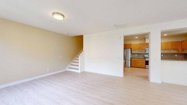 10710 Canyon Grove Trail 31, San Diego, CA 92130