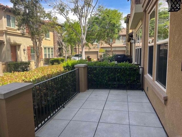10710 Canyon Grove Trail 31, San Diego, CA 92130
