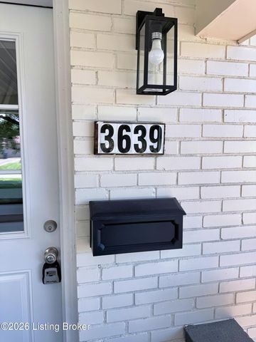 3639 Robin Dr, Louisville, KY 40216