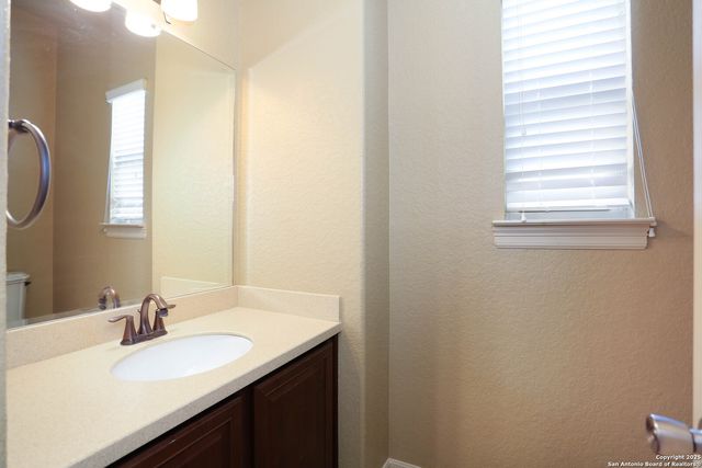 5102 THYMUS DR, San Antonio, TX 78245