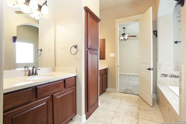 5102 THYMUS DR, San Antonio, TX 78245