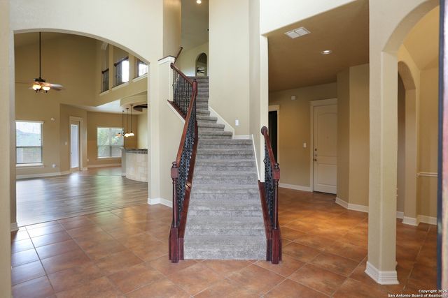 5102 THYMUS DR, San Antonio, TX 78245