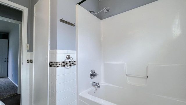 431 S 88th STREET, Milwaukee, WI 53214