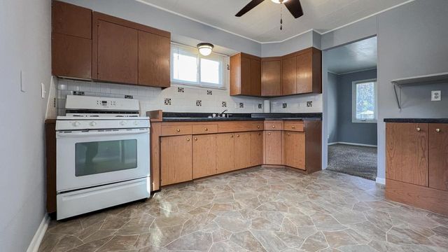 431 S 88th STREET, Milwaukee, WI 53214