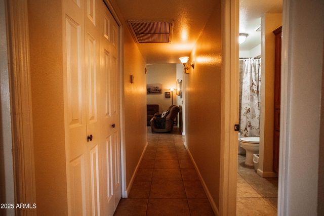 919 W LODGE Drive, Tempe, AZ 85283