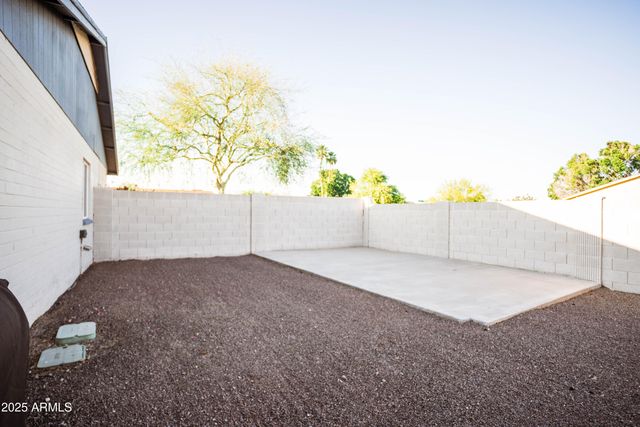 919 W LODGE Drive, Tempe, AZ 85283