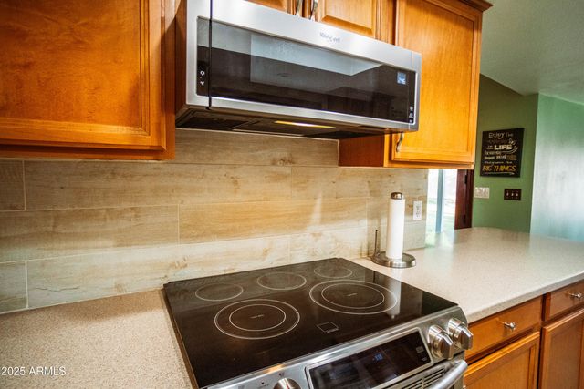 919 W LODGE Drive, Tempe, AZ 85283