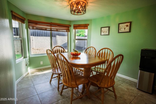 919 W LODGE Drive, Tempe, AZ 85283